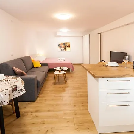 & 'the Roots Near Pula, Istria, Croatia Appartamento