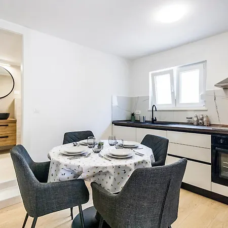 & 'the Roots Near Pula, Istria, Croatia Appartamento Pola